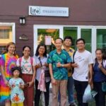Life English Centre หรือ LEC สอนโดยอาจารย์คนไทยและต่างชาติ ที่จบทางด้านการสอนภาษาอังกฤษโดยตรง ประสบการณ์สอนมากกว่า  20 ปีเรียนได้ตั้งแต่ 3 ขวบ- 70 ปี